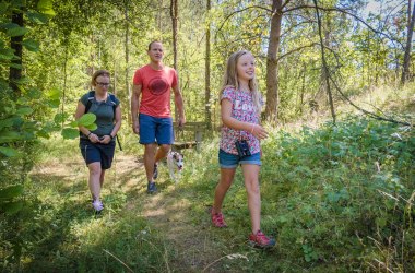 Zu Fuß durch den Naturpark, © Matthias Ledwinka